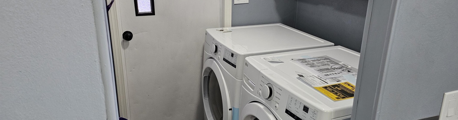 Cedar Street #8, Kennewick, Washington 99337, 2 Bedrooms Bedrooms, 0 ,2 BathroomsBathrooms,Manufactured Homes,For Sale,Cedar Street #8,0,289293