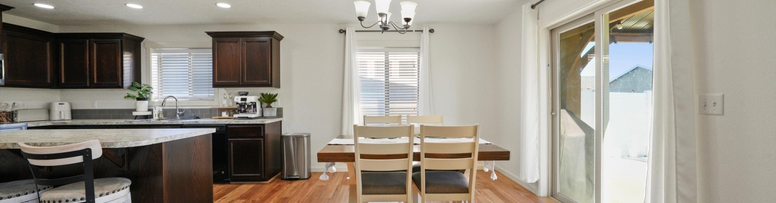 13th St, Sunnyside, Washington 98944, 4 Bedrooms Bedrooms, 0 ,2 BathroomsBathrooms,Houses,For Sale,13th St,0,289305