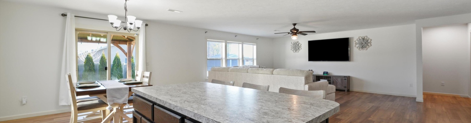 13th St, Sunnyside, Washington 98944, 4 Bedrooms Bedrooms, 0 ,2 BathroomsBathrooms,Houses,For Sale,13th St,0,289305