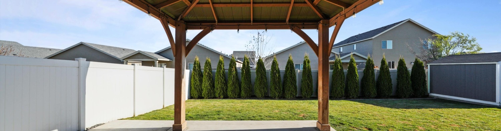 13th St, Sunnyside, Washington 98944, 4 Bedrooms Bedrooms, 0 ,2 BathroomsBathrooms,Houses,For Sale,13th St,0,289305