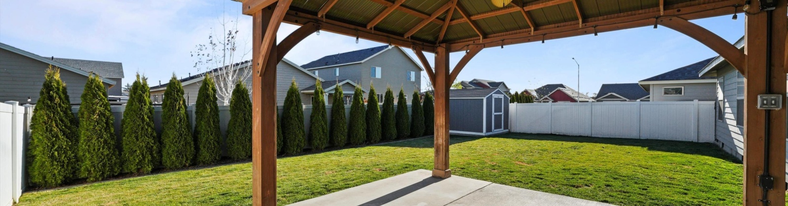 13th St, Sunnyside, Washington 98944, 4 Bedrooms Bedrooms, 0 ,2 BathroomsBathrooms,Houses,For Sale,13th St,0,289305