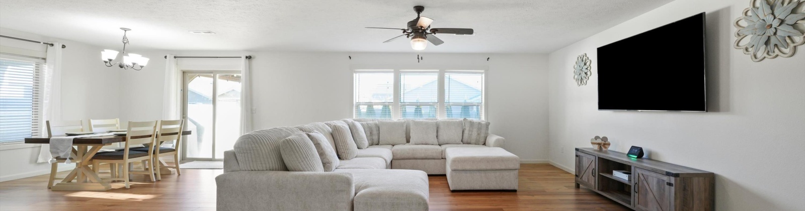 13th St, Sunnyside, Washington 98944, 4 Bedrooms Bedrooms, 0 ,2 BathroomsBathrooms,Houses,For Sale,13th St,0,289305