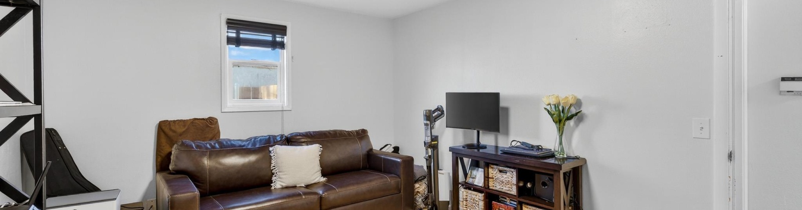 Jan st, Pasco, Washington 99302, 4 Bedrooms Bedrooms, 0 ,2 BathroomsBathrooms,Houses,For Sale,Jan st,0,289304