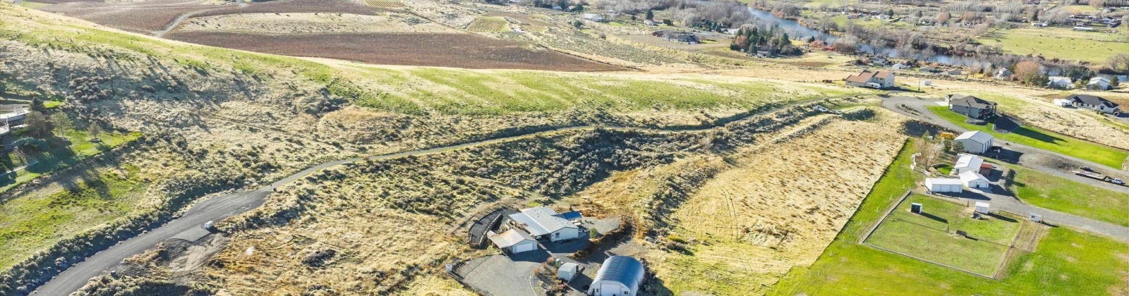 Lob Lane, Benton City, Washington 99320, 4 Bedrooms Bedrooms, 0 ,2 BathroomsBathrooms,Manufactured Homes,For Sale,Lob Lane,0,289308