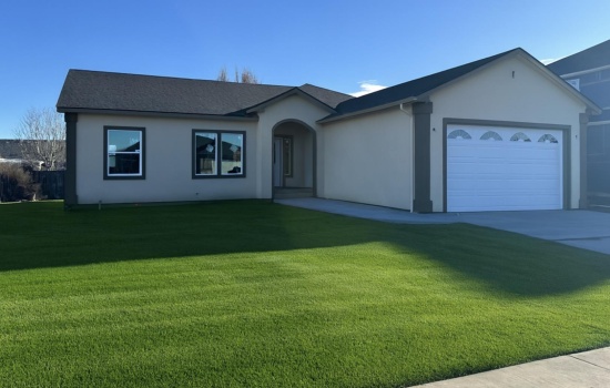 Victoria St, Sunnyside, Washington 98944, 3 Bedrooms Bedrooms, 0 ,2 BathroomsBathrooms,Houses,For Sale,Victoria St,0,289316