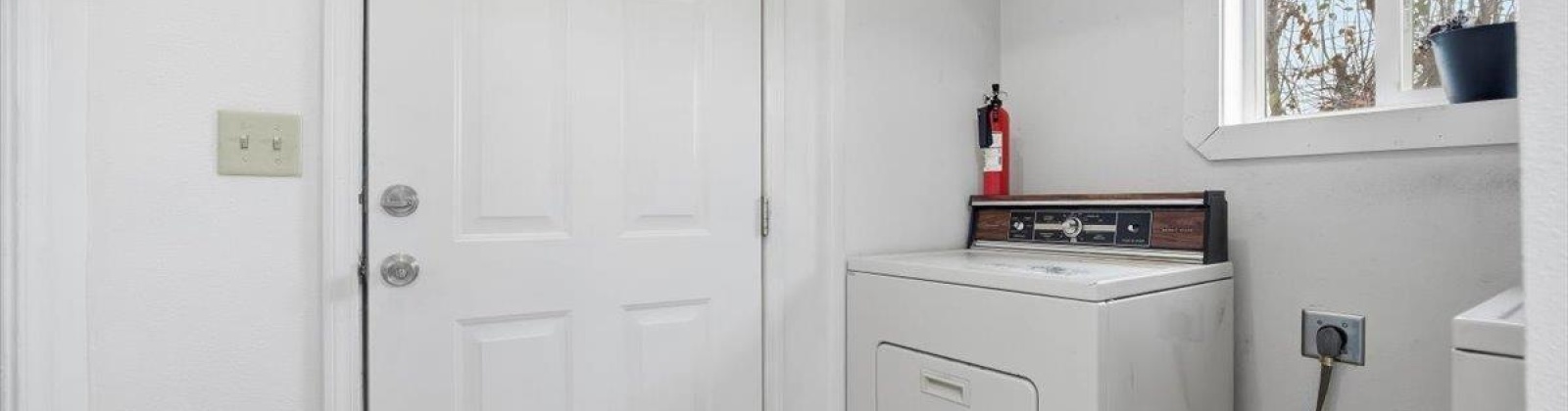 8th St., Sunnyside, Washington 98944, 2 Bedrooms Bedrooms, 0 ,2 BathroomsBathrooms,Houses,For Sale,8th St.,0,289315