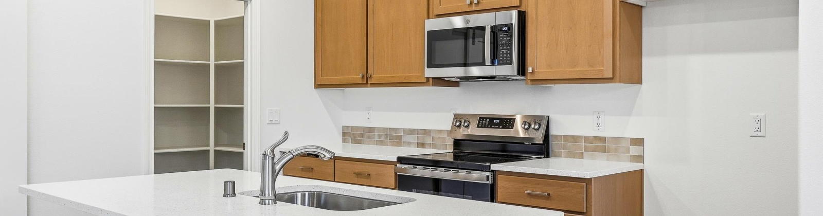 Silver Mound Dr., Pasco, Washington 99301, 3 Bedrooms Bedrooms, 0 ,2 BathroomsBathrooms,Houses,For Sale,Silver Mound Dr.,0,289317