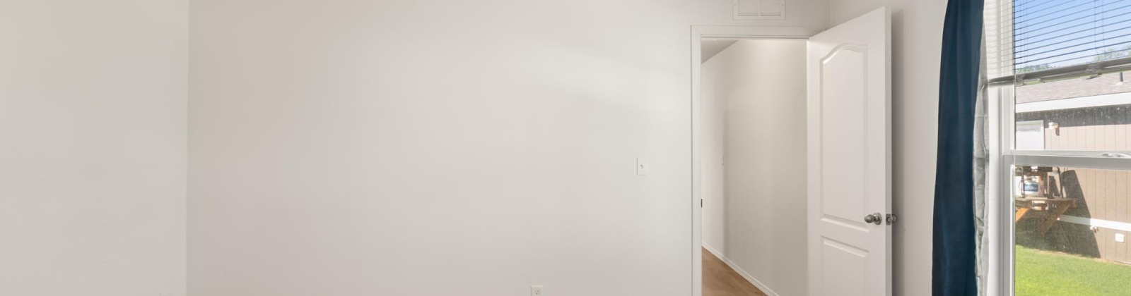 Bowles, Kennewick, Washington 99337, 3 Bedrooms Bedrooms, 0 ,2 BathroomsBathrooms,Manufactured Homes,For Sale,Bowles,0,287328