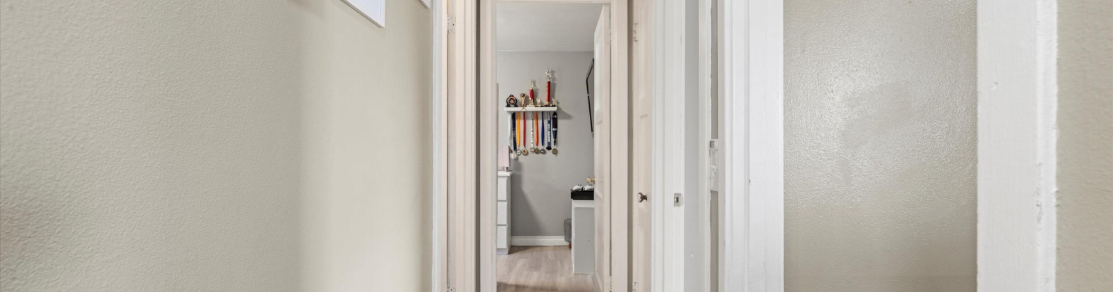 Crescent Dr, Grandview, Washington 98930, 2 Bedrooms Bedrooms, 0 ,1 BathroomBathrooms,Houses,For Sale,Crescent Dr,0,289325