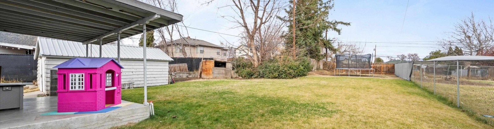 Crescent Dr, Grandview, Washington 98930, 2 Bedrooms Bedrooms, 0 ,1 BathroomBathrooms,Houses,For Sale,Crescent Dr,0,289325