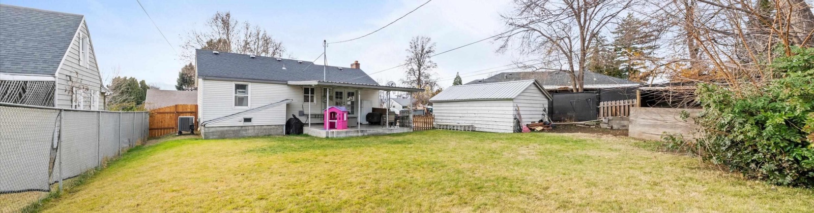 Crescent Dr, Grandview, Washington 98930, 2 Bedrooms Bedrooms, 0 ,1 BathroomBathrooms,Houses,For Sale,Crescent Dr,0,289325