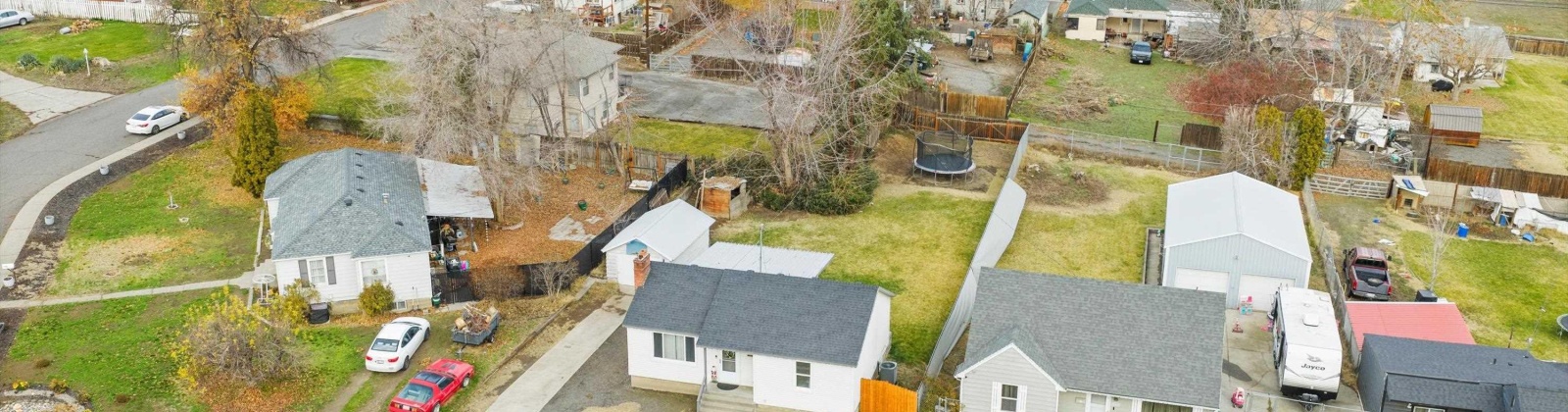 Crescent Dr, Grandview, Washington 98930, 2 Bedrooms Bedrooms, 0 ,1 BathroomBathrooms,Houses,For Sale,Crescent Dr,0,289325