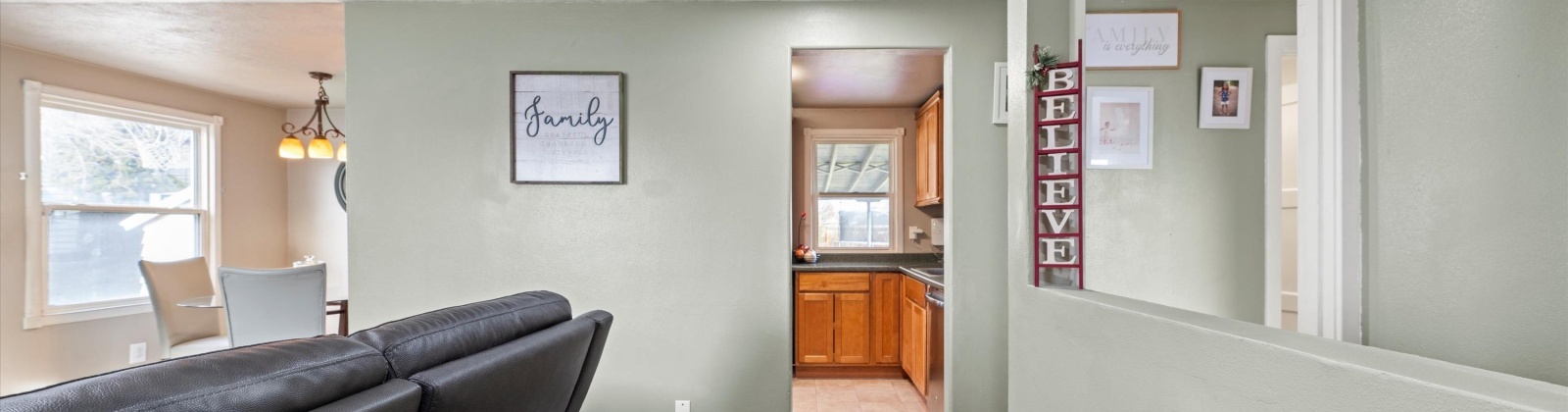 Crescent Dr, Grandview, Washington 98930, 2 Bedrooms Bedrooms, 0 ,1 BathroomBathrooms,Houses,For Sale,Crescent Dr,0,289325