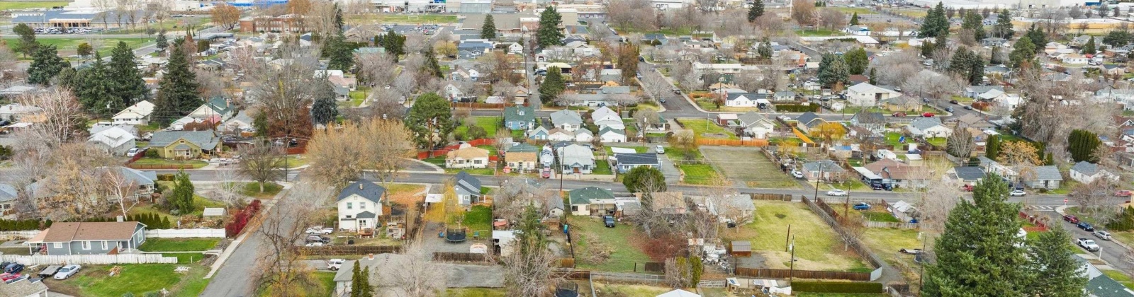 Crescent Dr, Grandview, Washington 98930, 2 Bedrooms Bedrooms, 0 ,1 BathroomBathrooms,Houses,For Sale,Crescent Dr,0,289325