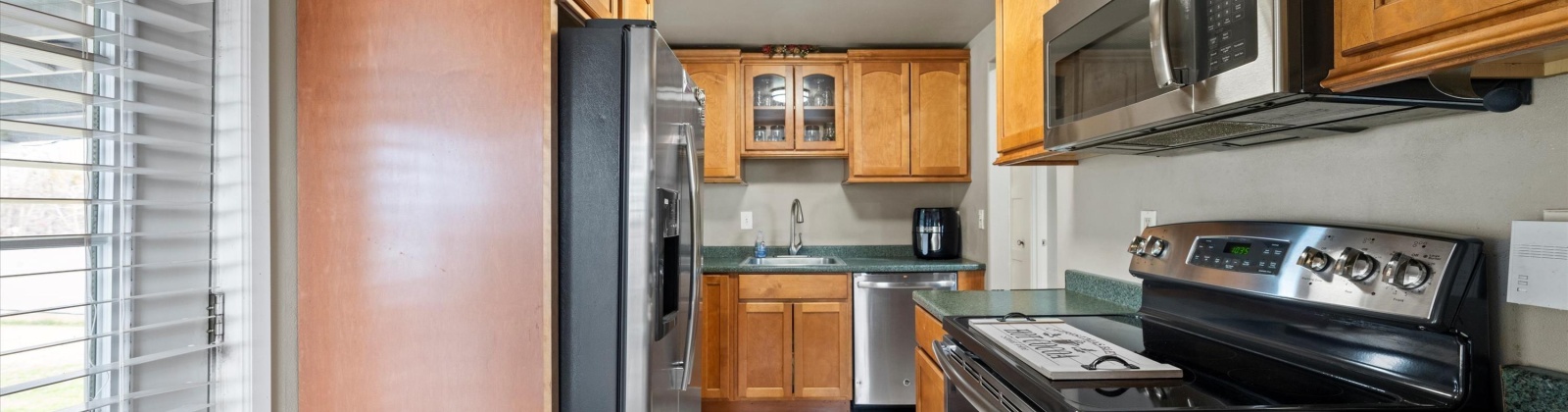 Crescent Dr, Grandview, Washington 98930, 2 Bedrooms Bedrooms, 0 ,1 BathroomBathrooms,Houses,For Sale,Crescent Dr,0,289325