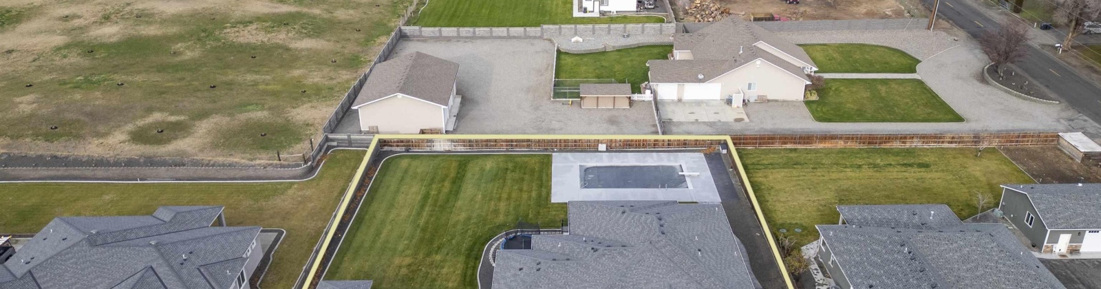 Richardson Road, Pasco, Washington 99301, 6 Bedrooms Bedrooms, 0 ,3 BathroomsBathrooms,Houses,For Sale,Richardson Road,0,289322