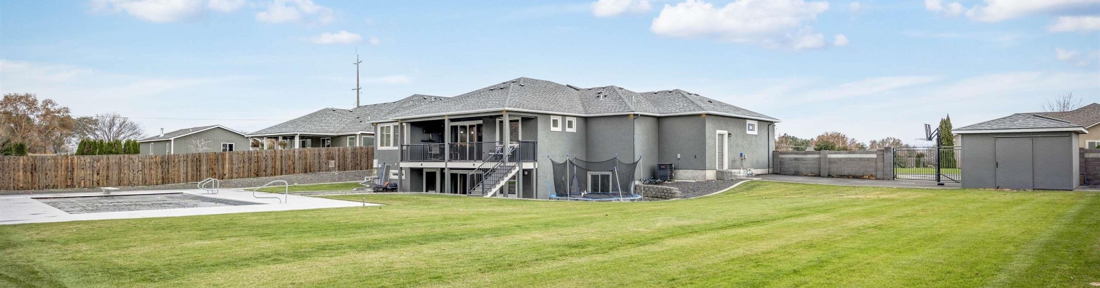 Richardson Road, Pasco, Washington 99301, 6 Bedrooms Bedrooms, 0 ,3 BathroomsBathrooms,Houses,For Sale,Richardson Road,0,289322