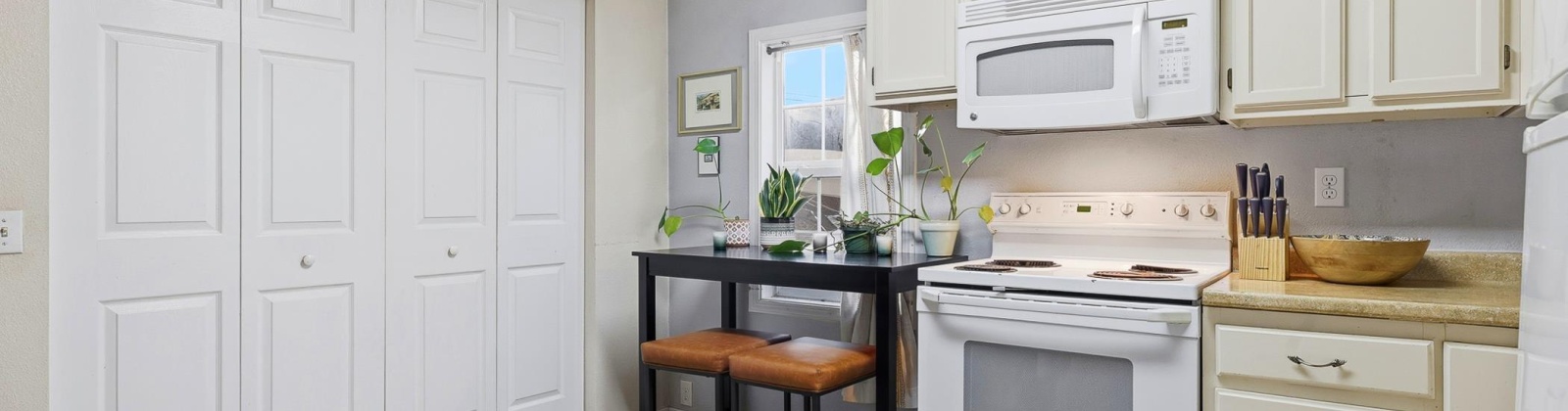 Neel Loop, Kennewick, Washington 99336, 2 Bedrooms Bedrooms, 0 ,1 BathroomBathrooms,Houses,For Sale,Neel Loop,0,289321