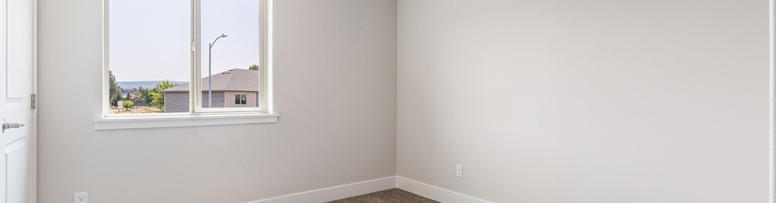 Grapevine Ct, West Richland, Washington 99353, 4 Bedrooms Bedrooms, 0 ,3 BathroomsBathrooms,Condos/townhomes,For Sale,Grapevine Ct,0,289329