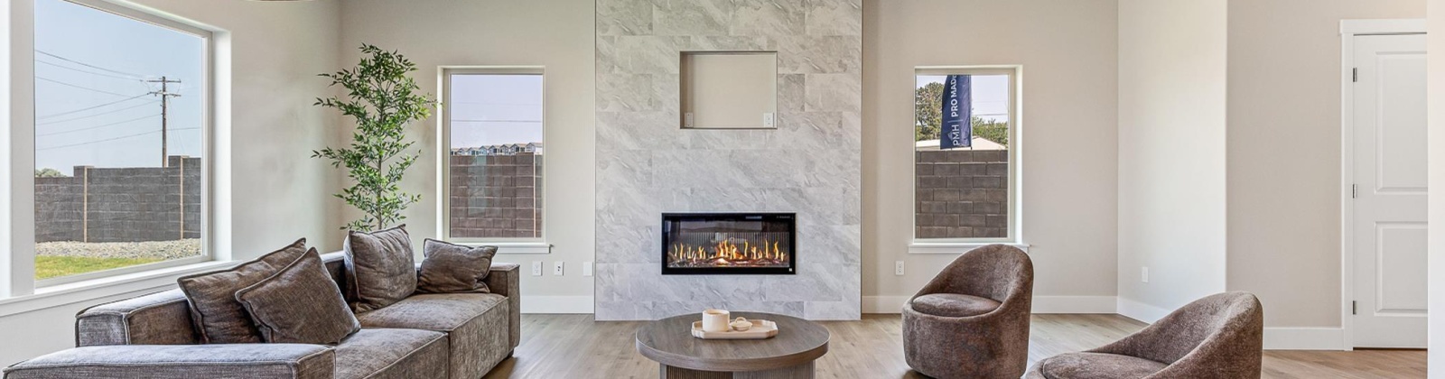 Grapevine Ct, West Richland, Washington 99353, 4 Bedrooms Bedrooms, 0 ,3 BathroomsBathrooms,Condos/townhomes,For Sale,Grapevine Ct,0,289329