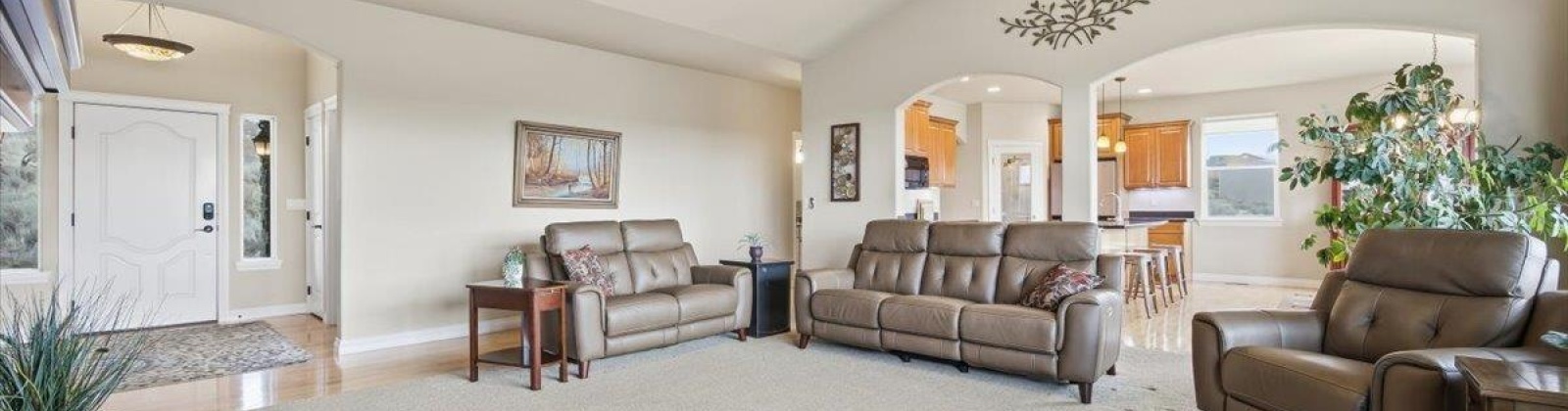 38th Ave, West Richland, Washington 99353-9012, 4 Bedrooms Bedrooms, 0 ,3 BathroomsBathrooms,Houses,For Sale,38th Ave,0,289341