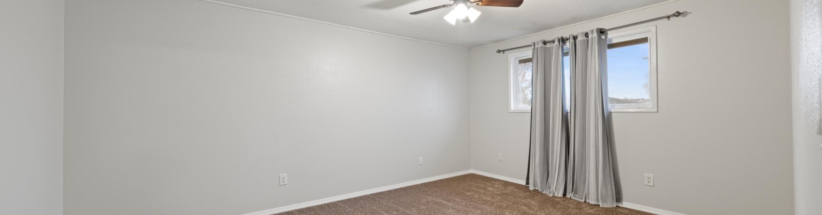 Benton, Kennewick, Washington 99336, 4 Bedrooms Bedrooms, 0 ,2 BathroomsBathrooms,Houses,For Sale,Benton,0,289356