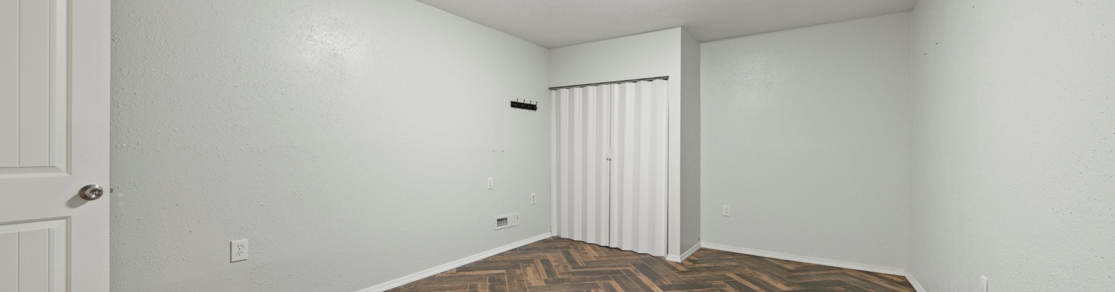 Benton, Kennewick, Washington 99336, 4 Bedrooms Bedrooms, 0 ,2 BathroomsBathrooms,Houses,For Sale,Benton,0,289356