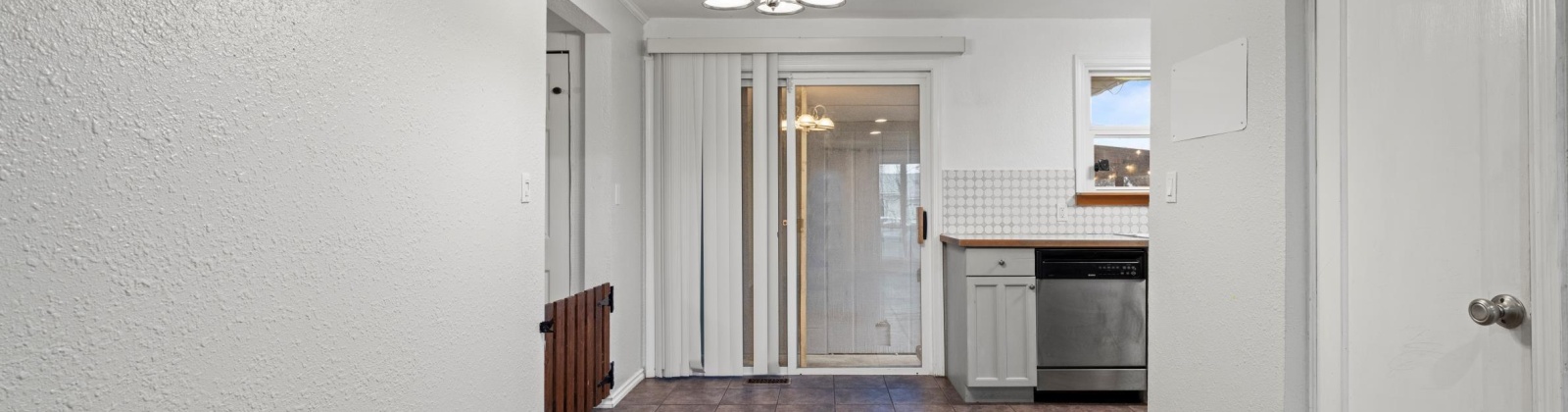 Benton, Kennewick, Washington 99336, 4 Bedrooms Bedrooms, 0 ,2 BathroomsBathrooms,Houses,For Sale,Benton,0,289356