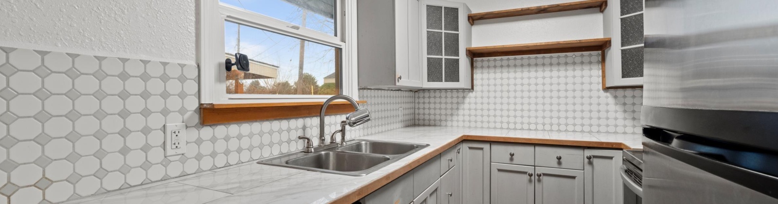 Benton, Kennewick, Washington 99336, 4 Bedrooms Bedrooms, 0 ,2 BathroomsBathrooms,Houses,For Sale,Benton,0,289356