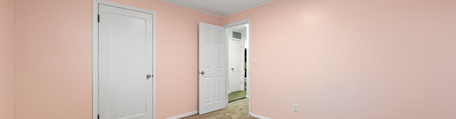 Benton, Kennewick, Washington 99336, 4 Bedrooms Bedrooms, 0 ,2 BathroomsBathrooms,Houses,For Sale,Benton,0,289356