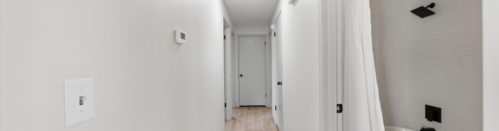 4th Pl, Kennewick, Washington 99336, 3 Bedrooms Bedrooms, 0 ,2 BathroomsBathrooms,Houses,For Sale,4th Pl,0,289354