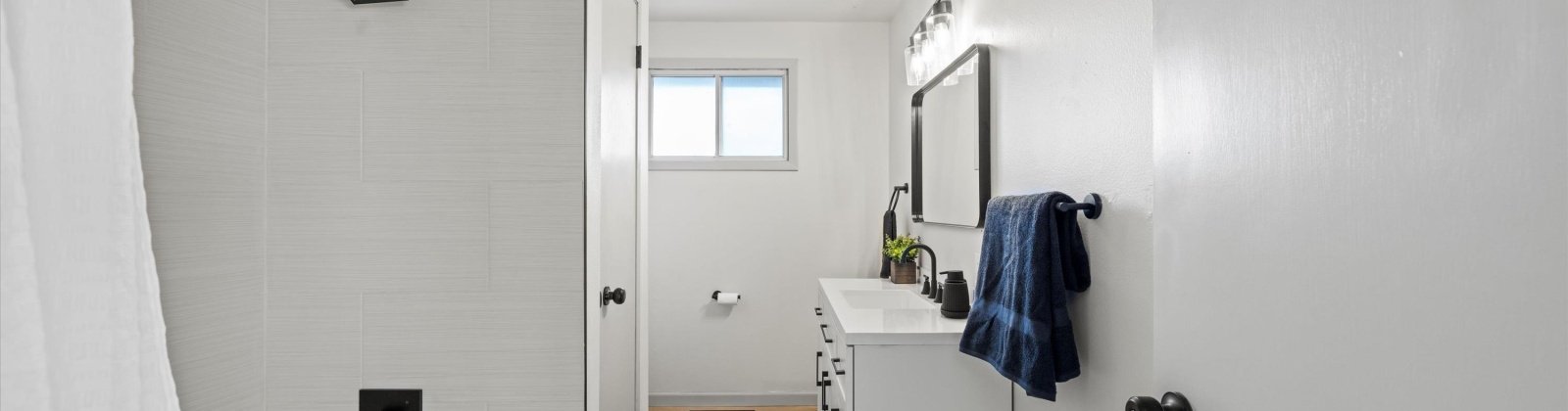 4th Pl, Kennewick, Washington 99336, 3 Bedrooms Bedrooms, 0 ,2 BathroomsBathrooms,Houses,For Sale,4th Pl,0,289354