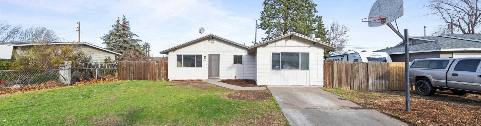 4th Pl, Kennewick, Washington 99336, 3 Bedrooms Bedrooms, 0 ,2 BathroomsBathrooms,Houses,For Sale,4th Pl,0,289354