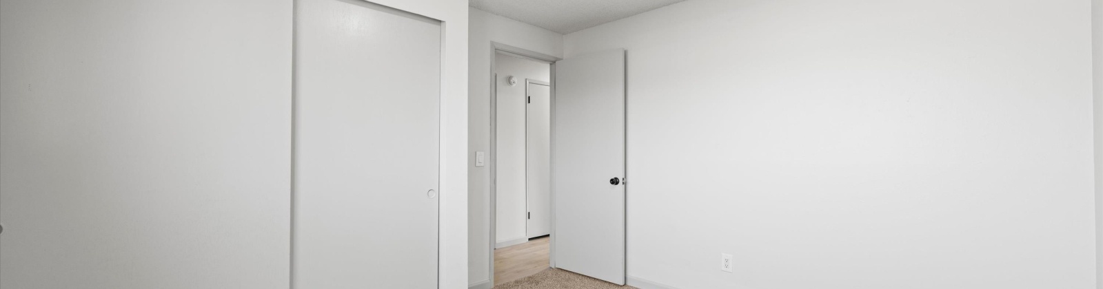 4th Pl, Kennewick, Washington 99336, 3 Bedrooms Bedrooms, 0 ,2 BathroomsBathrooms,Houses,For Sale,4th Pl,0,289354