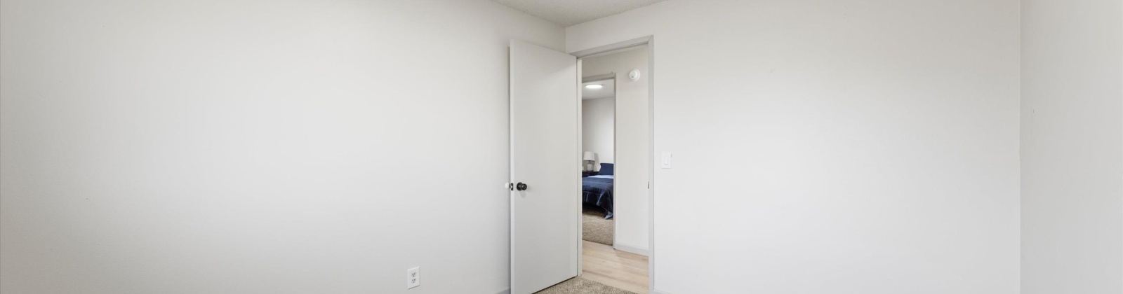 4th Pl, Kennewick, Washington 99336, 3 Bedrooms Bedrooms, 0 ,2 BathroomsBathrooms,Houses,For Sale,4th Pl,0,289354