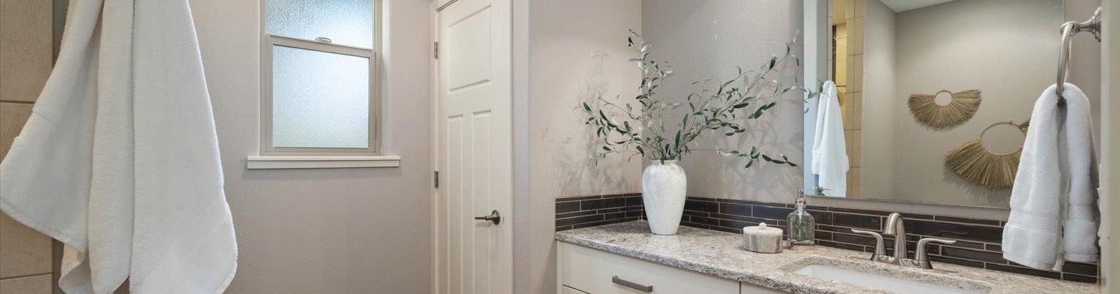 30TH, Kennewick, Washington 99337, 3 Bedrooms Bedrooms, 0 ,2 BathroomsBathrooms,Condos/townhomes,For Sale,30TH,0,289353