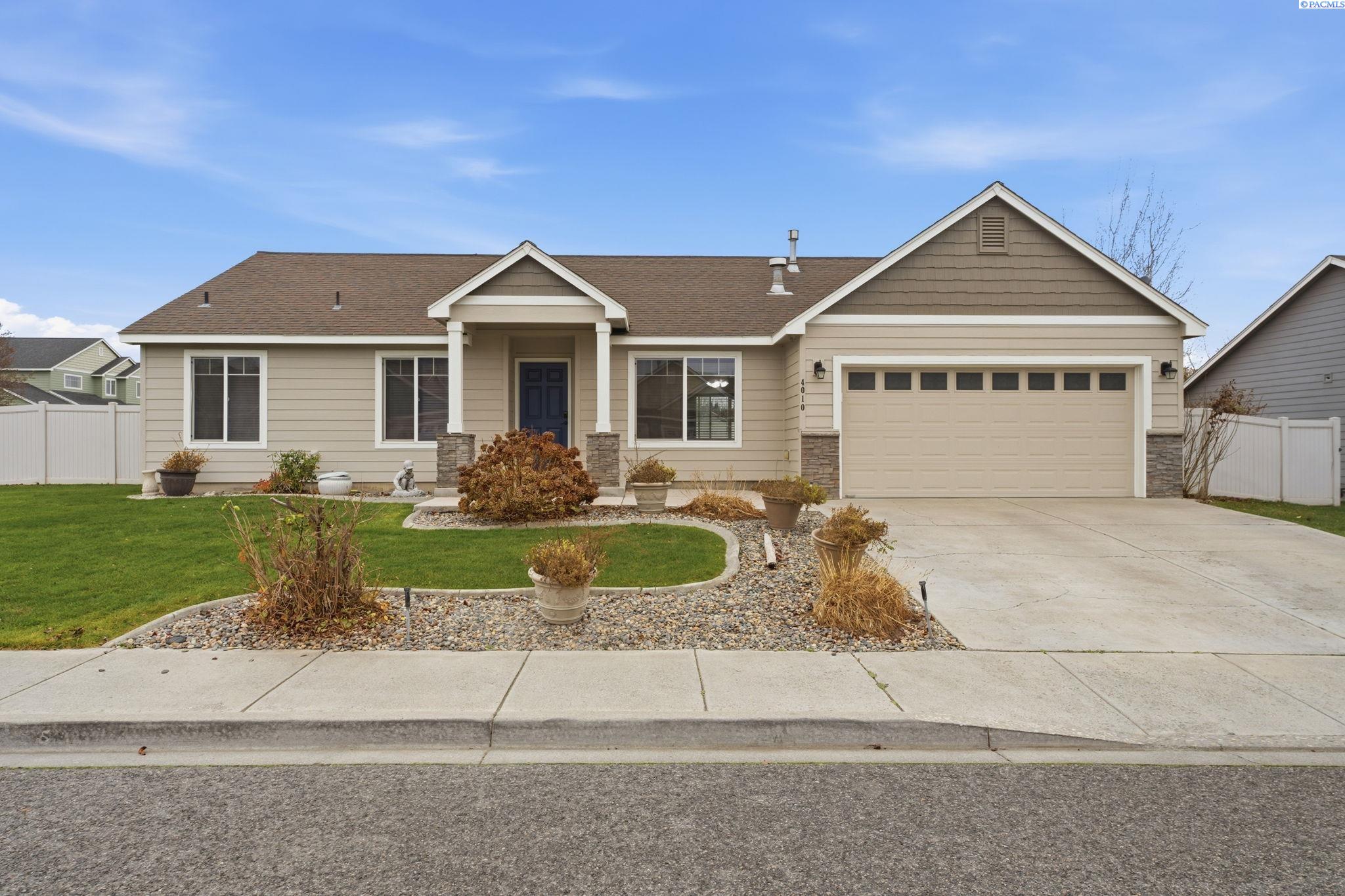 Palouse, Kennewick, Washington 99337, 3 Bedrooms Bedrooms, 0 ,2 BathroomsBathrooms,Houses,For Sale,Palouse,0,289346