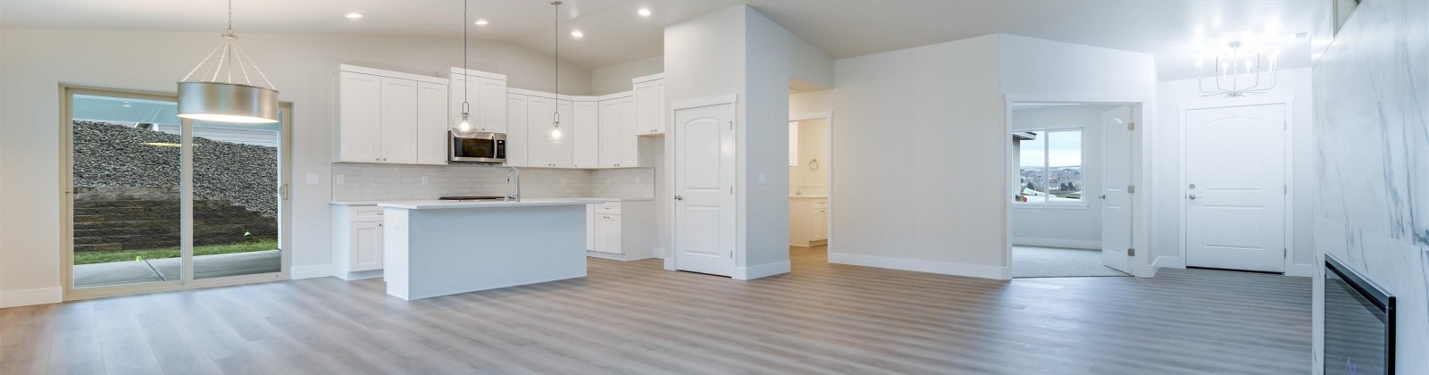 30th Pl, Kennewick, Washington 99338, 4 Bedrooms Bedrooms, 0 ,2 BathroomsBathrooms,Houses,For Sale,30th Pl,0,289351