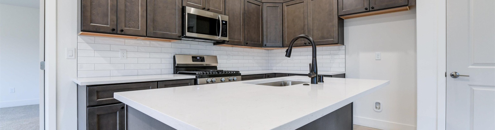 30th Pl, Kennewick, Washington 99338, 3 Bedrooms Bedrooms, 0 ,2 BathroomsBathrooms,Houses,For Sale,30th Pl,0,289350