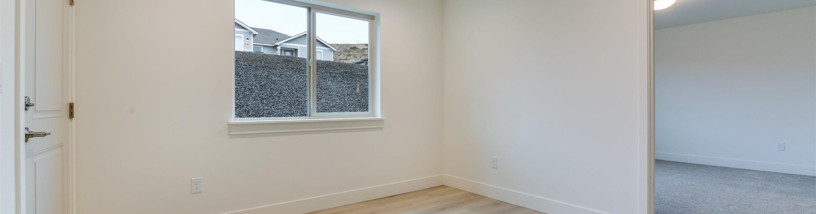 30th Pl, Kennewick, Washington 99338, 3 Bedrooms Bedrooms, 0 ,2 BathroomsBathrooms,Houses,For Sale,30th Pl,0,289350