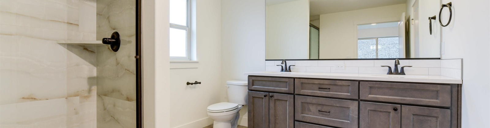 30th Pl, Kennewick, Washington 99338, 3 Bedrooms Bedrooms, 0 ,2 BathroomsBathrooms,Houses,For Sale,30th Pl,0,289350