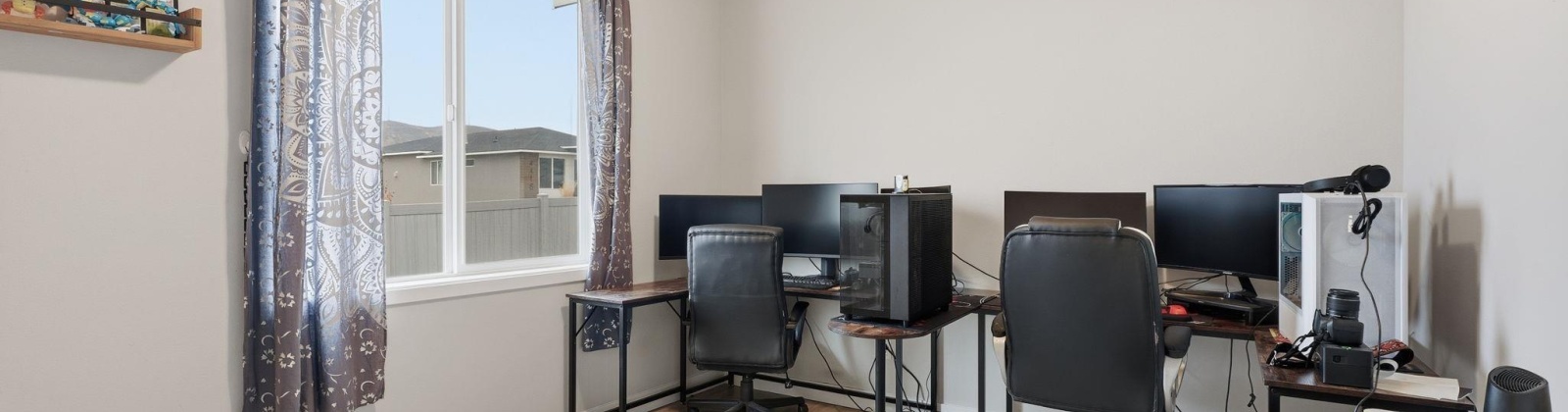 Clark Ridge Dr, Richland, Washington 99352-3000, 3 Bedrooms Bedrooms, 0 ,2 BathroomsBathrooms,Houses,For Sale,Clark Ridge Dr,0,289349