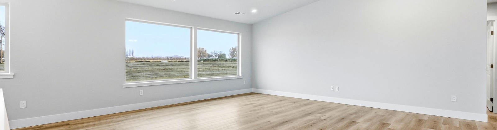 Atlantic Dr, Pasco, Washington 99301, 4 Bedrooms Bedrooms, 0 ,2 BathroomsBathrooms,Houses,For Sale,Atlantic Dr,0,289347