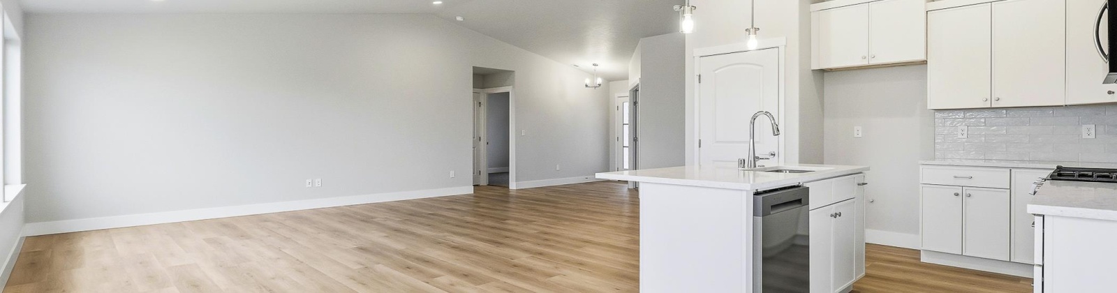 Atlantic Dr, Pasco, Washington 99301, 4 Bedrooms Bedrooms, 0 ,2 BathroomsBathrooms,Houses,For Sale,Atlantic Dr,0,289347