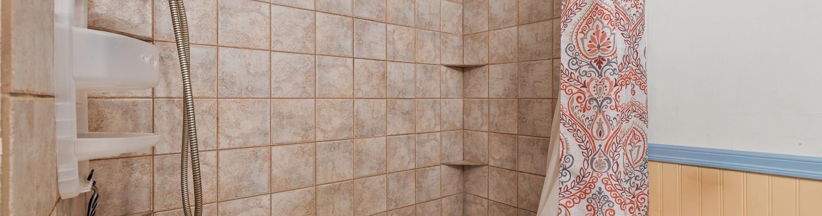 18th, Pasco, Washington 99301, 2 Bedrooms Bedrooms, 0 ,2 BathroomsBathrooms,Houses,For Sale,18th,0,289348