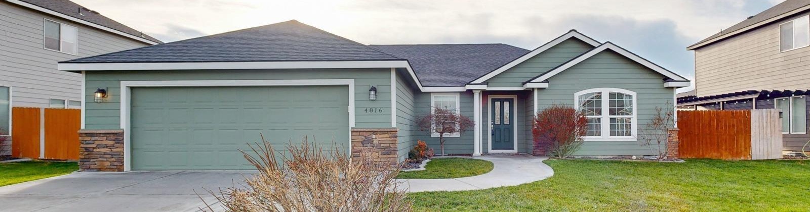 Bilbao Drive, Pasco, Washington 99301, 3 Bedrooms Bedrooms, 0 ,2 BathroomsBathrooms,Houses,For Sale,Bilbao Drive,0,289378