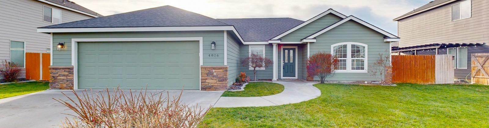 Bilbao Drive, Pasco, Washington 99301, 3 Bedrooms Bedrooms, 0 ,2 BathroomsBathrooms,Houses,For Sale,Bilbao Drive,0,289378