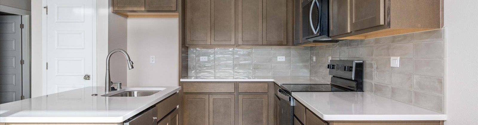 26th Avenue, Kennewick, Washington 99337, 3 Bedrooms Bedrooms, 0 ,2 BathroomsBathrooms,Houses,For Sale,26th Avenue,0,289387