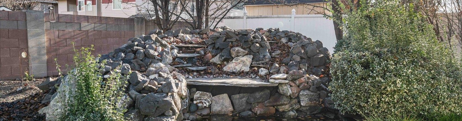 Idaho St, Kennewick, Washington 99336, 3 Bedrooms Bedrooms, 0 ,2 BathroomsBathrooms,Houses,For Sale,Idaho St,0,289394