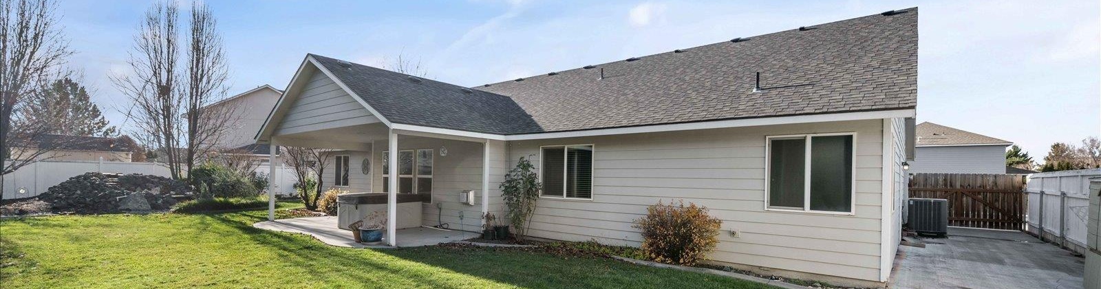 Idaho St, Kennewick, Washington 99336, 3 Bedrooms Bedrooms, 0 ,2 BathroomsBathrooms,Houses,For Sale,Idaho St,0,289394